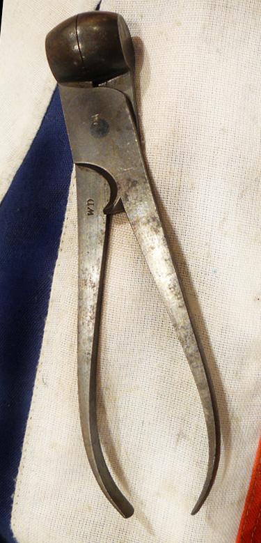 A Very Good Steel 'Belted Bullet' Mould Marked 14 and WD (William Davies)