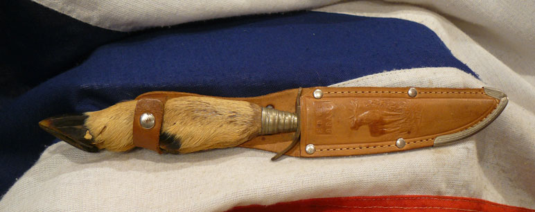 A WW1 to WW2 German Hilted Trench Fighting Knife,