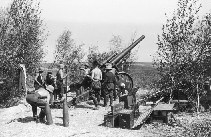 A Fabulous, Original, Cased Set of 3 German 15cm Howitzer Steel Shell Cases