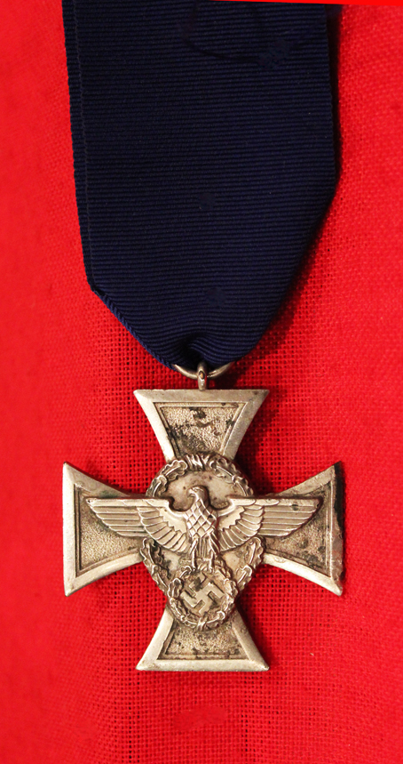 Himmler's Third Reich Police Service, An 18 Year Long Service Silver Polizei Medal
