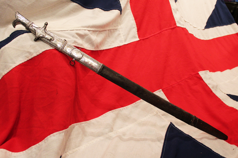 A Rare & Beautiful French, Napoleonic Wars Era Silver Mounted Sword a 'Sabre d'Officier Superieur a Monture a L'Orientale, With French Napoleonic Blade Inscription, Circa 1801