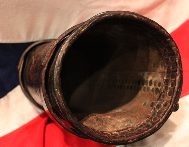 A Superb Original Antique WW1 Leather Machine Gun Company Munition Case. A Very Rare Piece as Most Surviving Cases Were For Cordite For the Artillery, But the Machine Gun Corps Example is Very Rare Indeed