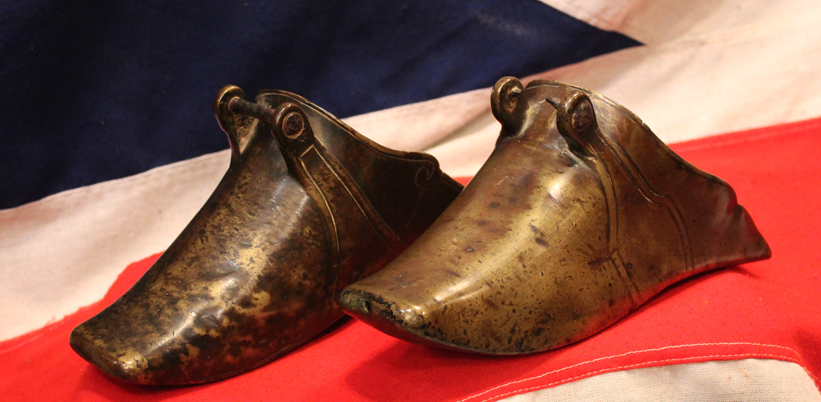 A Beautiful Harlequin Pair Chinese Ching Dynasty 18th Cent. 'Shoe' Stirrups