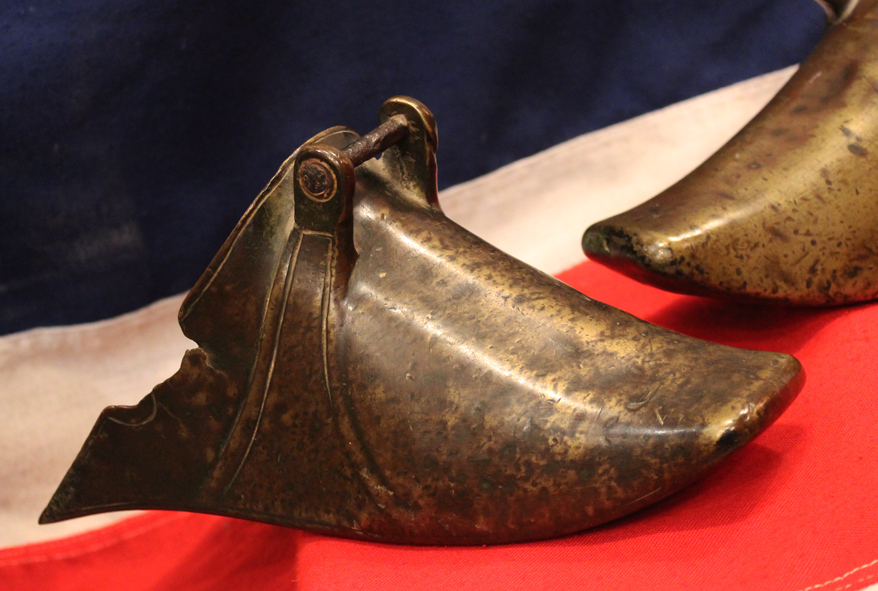 A Beautiful Harlequin Pair Chinese Ching Dynasty 18th Cent. 'Shoe' Stirrups