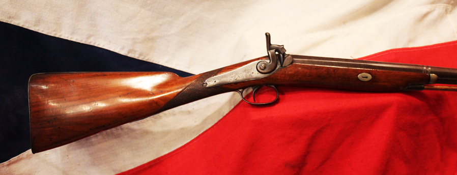 A Beautiful 19th Century Damascus Twist Barrelled Sporting Gun By Manton of London. One Of The Greatest Names In the Realm of English Gunsmiths