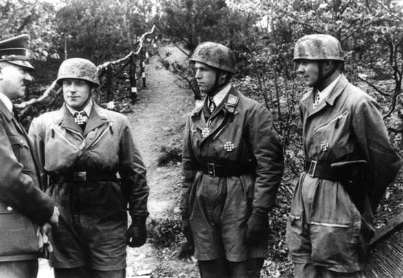 Autograph Photo Martin Kuehne Commander of the I./Fallschirmjager-Regiment