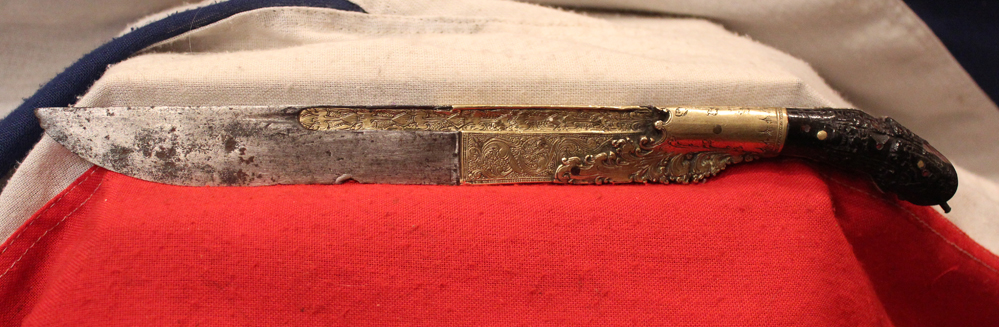 A Very Nice Black Coral Handled Gold Alloy Sinhalese King's Knife Piha-Kaetta (Pihiya)