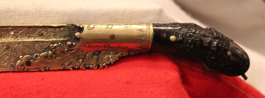 A Very Nice Black Coral Handled Gold Alloy Sinhalese King's Knife Piha-Kaetta (Pihiya)