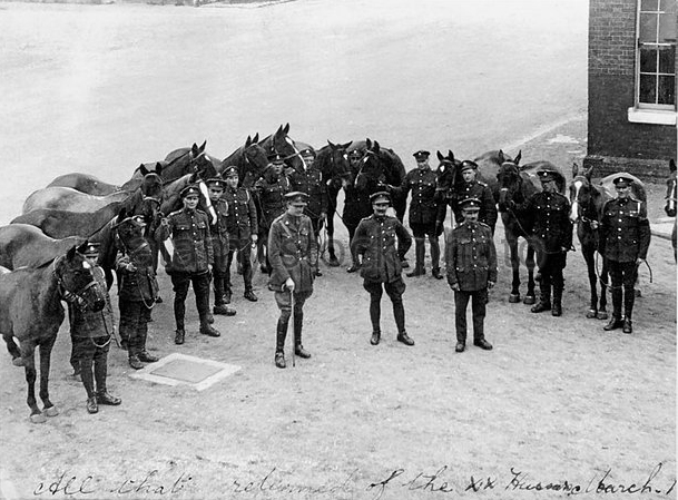 Edward VIIth 20th Hussars Cap Badge, Used in WW1