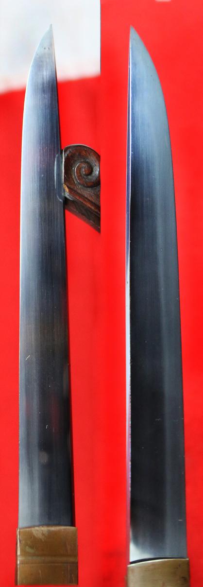 Wonderful High Grade, Samurai Dagger From The Koto Era, Armour PiercingTanto By Kanesada. A Tanto of Likely A Highest Ranked Retainer of the Great Takeda Shingen 武田 信玄 & Bearing His Silver Mon {Crest}. Around 500 Years Old