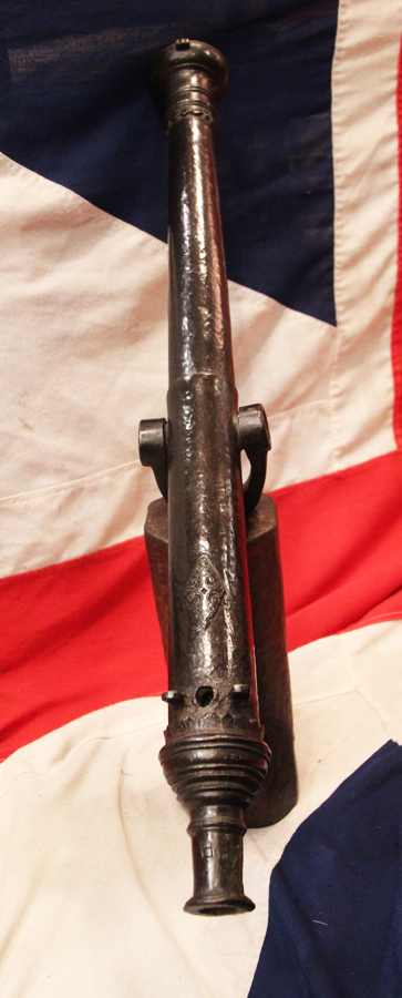 A Superb 17th -18th Century Dutch East India Company Bronze Naval ‘Swivel’ Cannon on Carriage. A Cannon Of Stunning Quality And Exemplary Condition