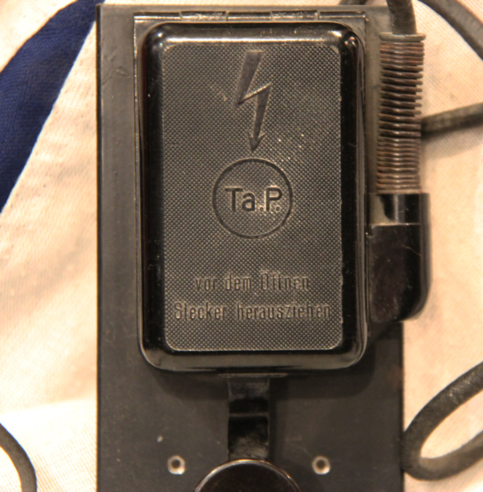 A Super WW2 Luftwaffe Bomber Radio, Morse Tapper and Earphones. Deutche Telefonwerk und Kabelindustrie ag Berlin Likely From A Heinkel He 111