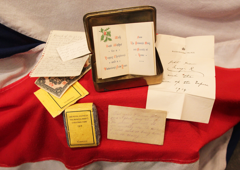 Very Good Princess Mary Box, Complete With Original Personal Letters, Paperwork and Original Contents To Essex Regiment Regular