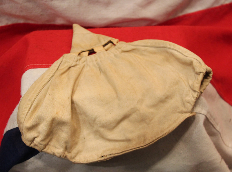 A Scarce Original Imperial German WW1, Elite 'Guards' Regiment Pickelhaub Helmet Cover, In Khaki. An Ideal Addition For a Collector of The Rare Forms of Guards Infantry Pickelhaub