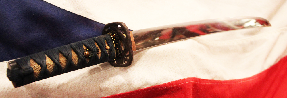 Huge & Impressively Bladed 400 Year Old Samurai Tanto Signed Omi Kami Minamoto Kagehiro. Shinto Period From The Province of Settsu