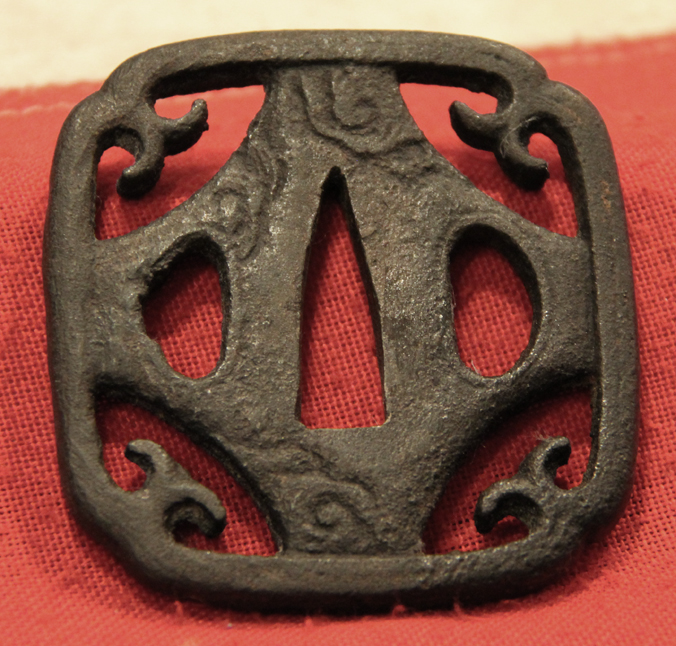 Huge & Impressively Bladed 400 Year Old Samurai Tanto Signed Omi Kami Minamoto Kagehiro. Shinto Period From The Province of Settsu