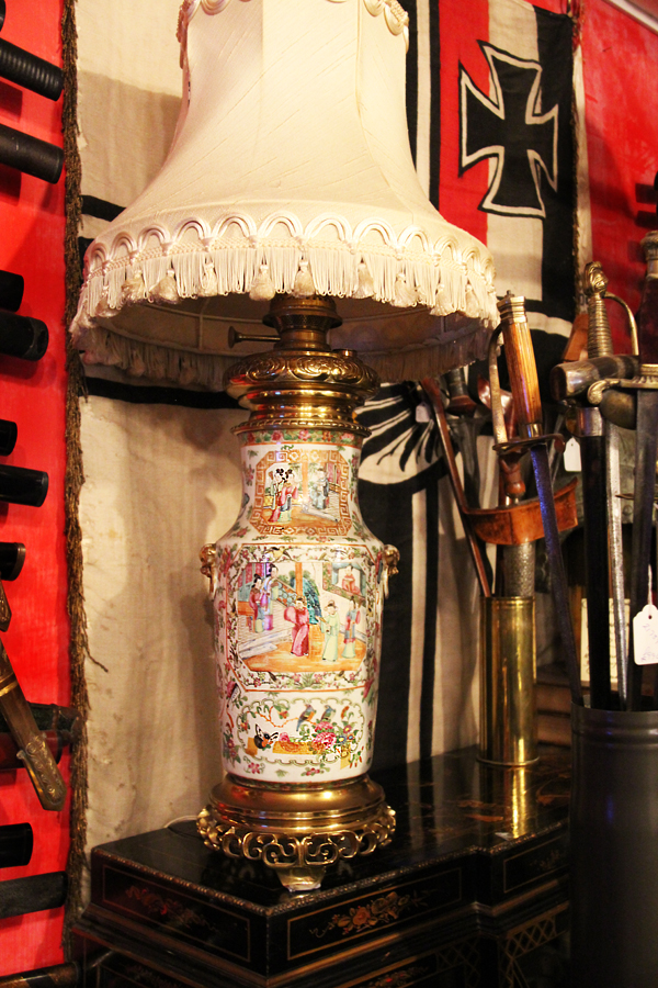 A Beautiful, Large & Most Fabulous Original Antique Ching Dynasty 'Rose Medallion' Canton Export Porcelain Lamp