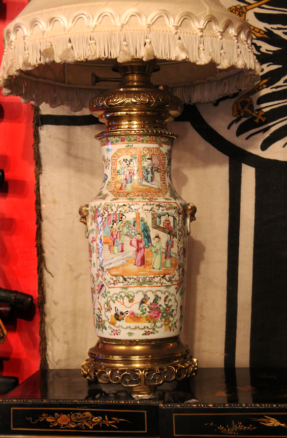 A Beautiful, Large & Most Fabulous Original Antique Ching Dynasty 'Rose Medallion' Canton Export Porcelain Lamp