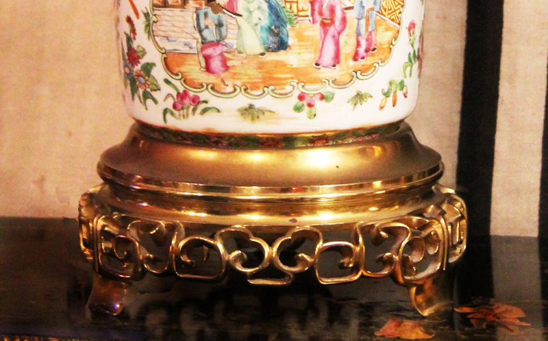 A Beautiful, Large & Most Fabulous Original Antique Ching Dynasty 'Rose Medallion' Canton Export Porcelain Lamp