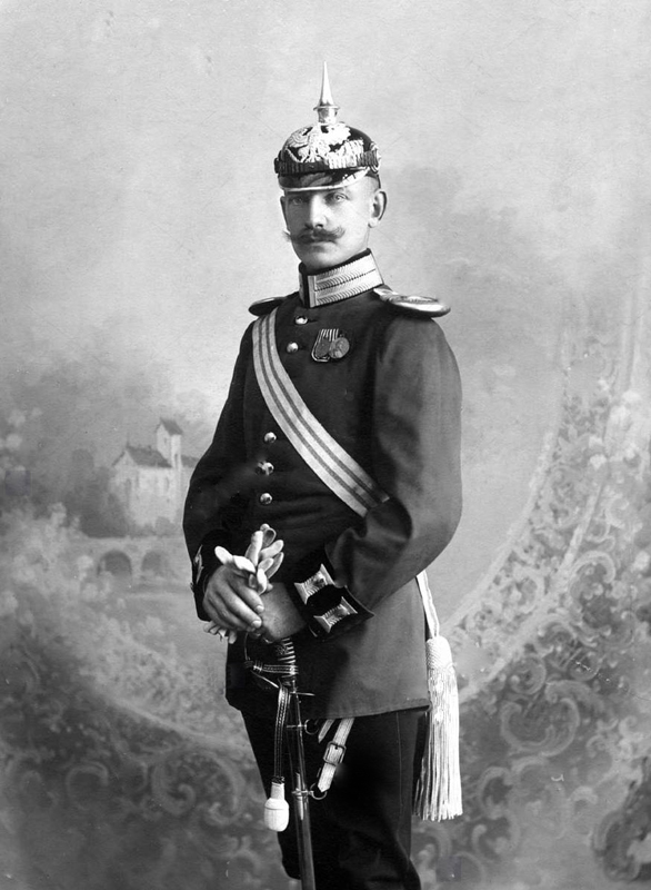 A Very Fine Pair of Cased WW1 Great War Imperial German Epaulettes