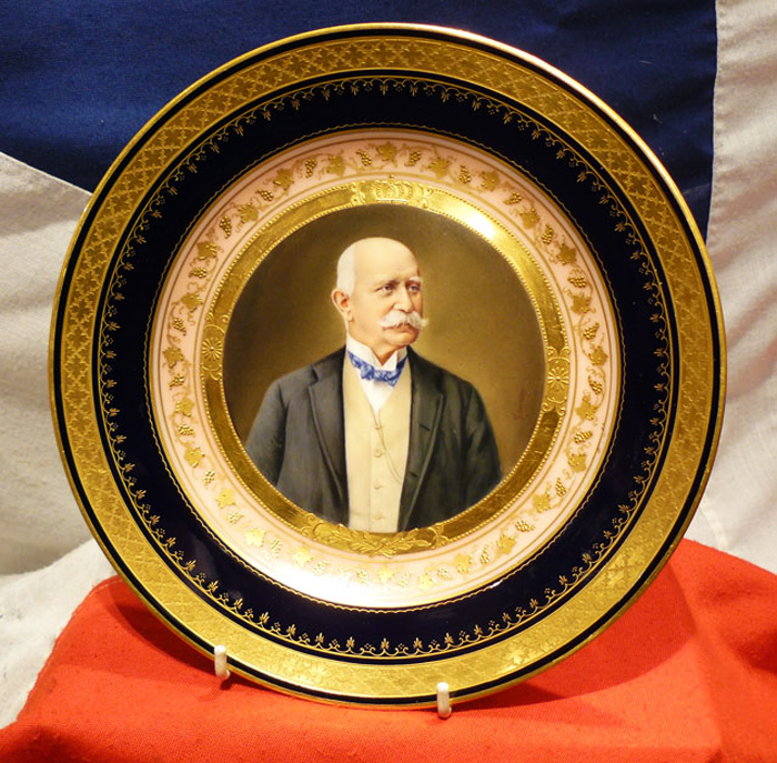 A Beautiful Antique Royal Vienna Porcelain Cabinet Plate By Griener Hand Painted by One of the Finest Artists of Royal Vienna, and Signed Griener.