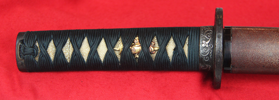 A Stunning Japanese 0-Tanto Signed Echizen Kuni ju nin Kanenori Circa 1615