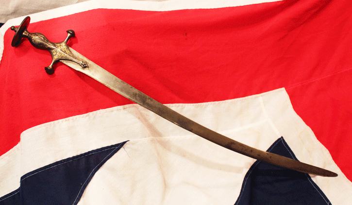 A Beautiful 18th Century Sikh Tulwar Gold Inlaid Hilt & Watered Steel Blade