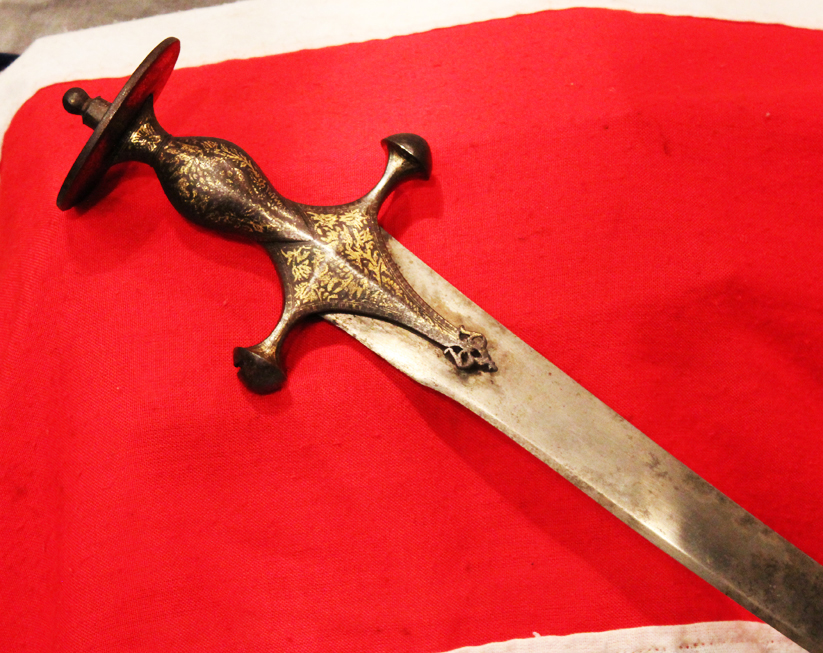 A Beautiful 18th Century Sikh Tulwar Gold Inlaid Hilt & Watered Steel Blade
