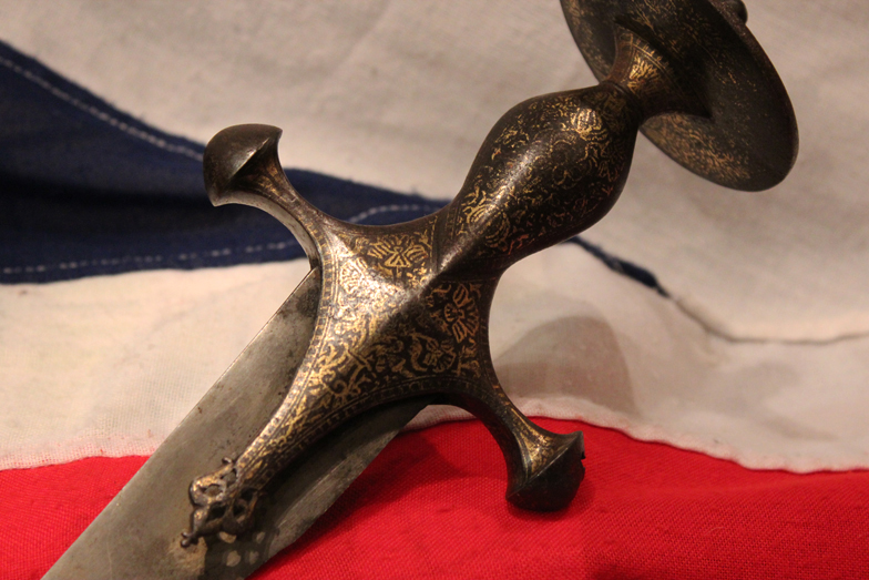 A Beautiful 18th Century Sikh Tulwar Gold Inlaid Hilt & Watered Steel Blade