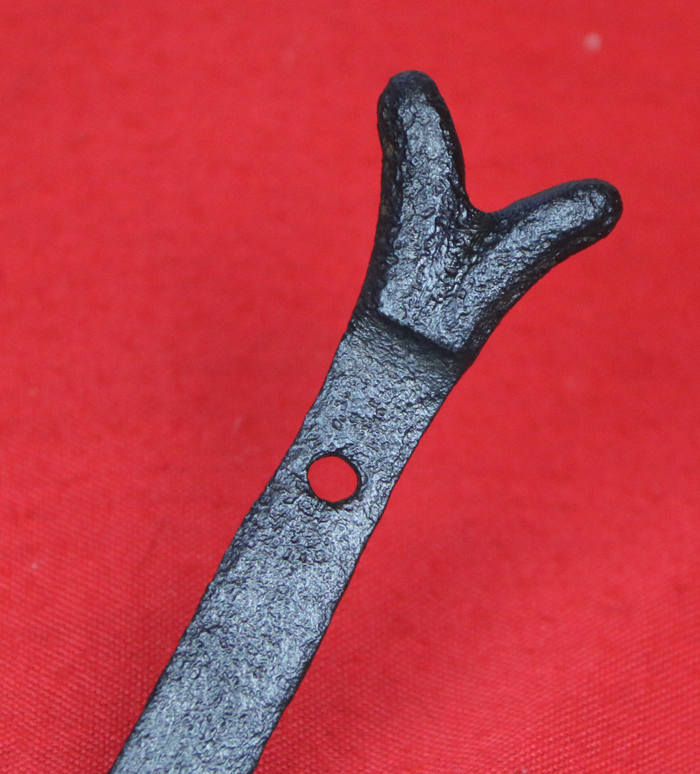 A Very Fine & Most Rare, 'Lobed Pommel', 14th-15th Century, Noble's or Knight's Dagger. Used In the Era of The Battles of Crecy and Agincourt . An Original Wide Bladed Medieval 'Baselard' Knight's Dagger