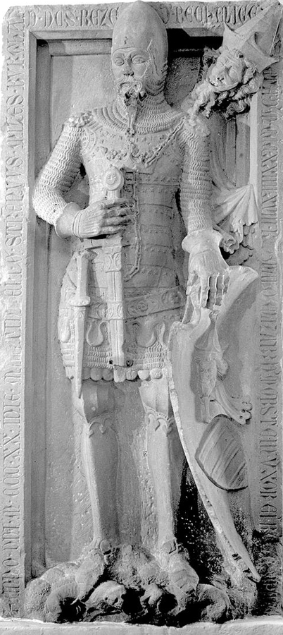 A Very Fine & Most Rare, 'Lobed Pommel', 14th-15th Century, Noble's or Knight's Dagger. Used In the Era of The Battles of Crecy and Agincourt . An Original Wide Bladed Medieval 'Baselard' Knight's Dagger