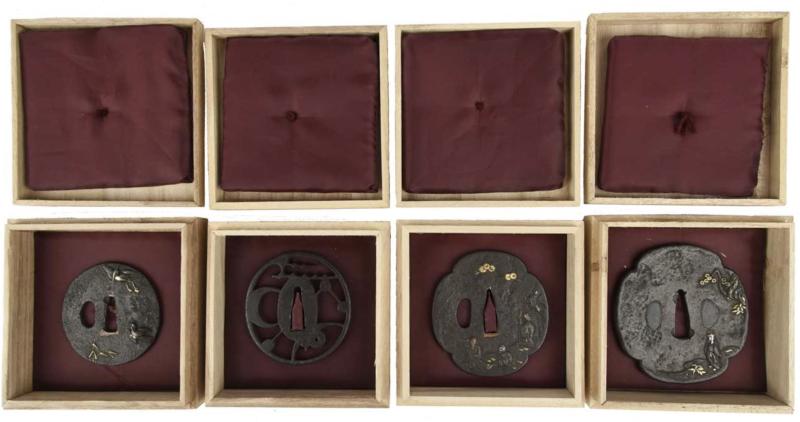 The Lanes Armoury, Britain’s Favourite & Best Arms and Armour Gallery and Website. Its Been Over A Hundred Years In The Making. Whether You View Us Online Or Join The Hundreds & Thousands of People That Personally Visit Us Every Day {Except Sunday}