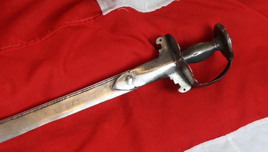 A Very Attractive 17th Century Indian Khanda Sword