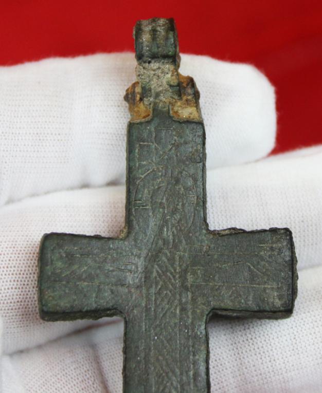 10th to 11th Century Earliest Crusader Knights Period Bronze Encolpion Reliquary Cross. Large Size Cross To Adorn The Chest of A Crusader Pilgrim, Designed To Hold A Relic Of The True Cross of Christ’s Crucifiction