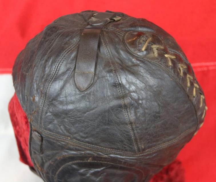 A Very Important Piece of US Aeronautical Pilot Headgear. An Original, WW1, 1917 United States Air Service Pilot's Flying Service Helmet. In Exceptional Condition For It’s Age, A Remarkable & Rare American Aviation History Museum Piece.