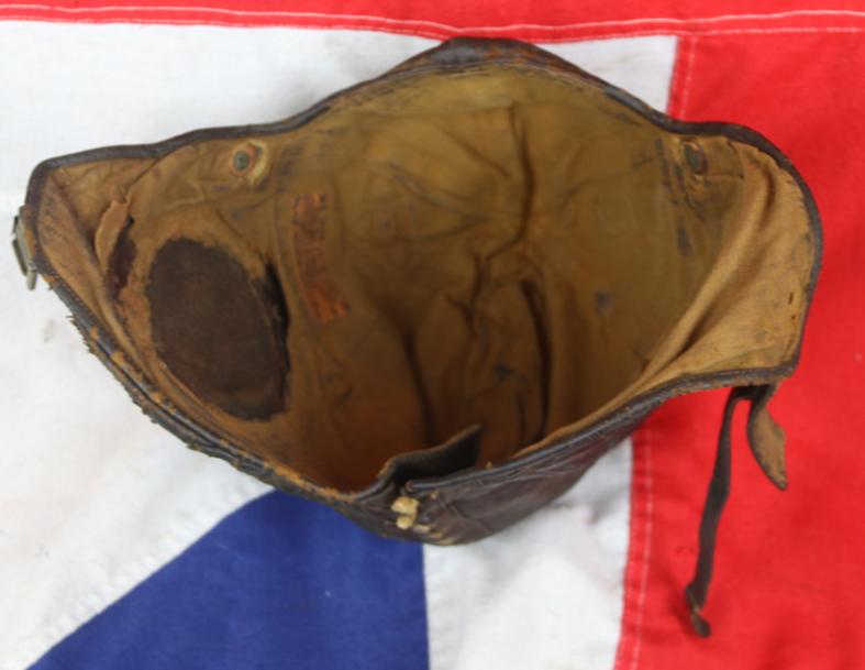 A Very Important Piece of US Aeronautical Pilot Headgear. An Original, WW1, 1917 United States Air Service Pilot's Flying Service Helmet. In Exceptional Condition For It’s Age, A Remarkable & Rare American Aviation History Museum Piece.