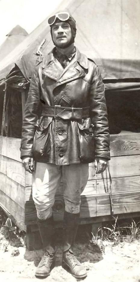 A Very Important Piece of US Aeronautical Pilot Headgear. An Original, WW1, 1917 United States Air Service Pilot's Flying Service Helmet. In Exceptional Condition For It’s Age, A Remarkable & Rare American Aviation History Museum Piece.