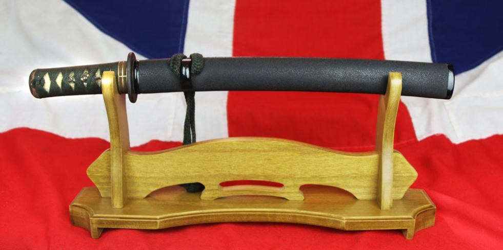 A Beautiful Antique Edo Period 1598-1868 Tanto Signed Satsuma ju Yoshizane