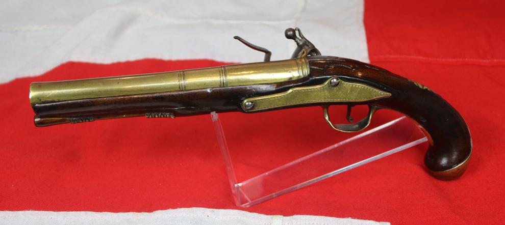 A Fabulous & Most Rare Large Irish Brass Barrelled Flintlock Blunderbuss Pistol, Circa 1700's