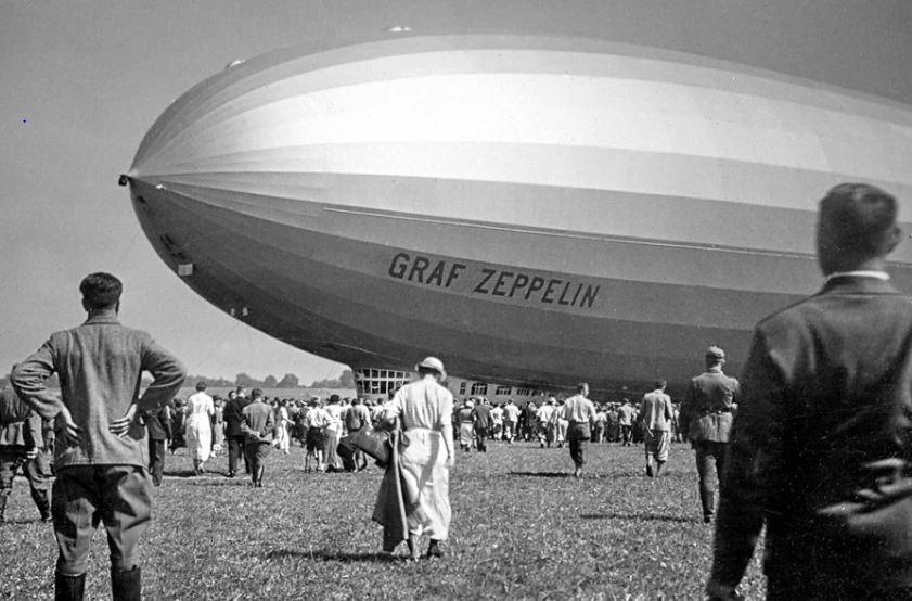 Scarce Original Silver Medal for Graf Zeppelin's Launch of the German Airship LZ127