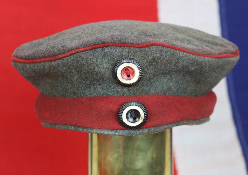 Early War M1910 Feldgrau & Wine Red Wool Cloth Lancer’s Mutze Representing the Colours of a Prussian Uhlans Lancers Regiment. The Very Same Type And Rare Colour Scheme worn by Corporal Adolf Hitler While Serving In The Trenches in WW1.