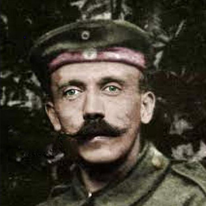 Early War M1910 Feldgrau & Wine Red Wool Cloth Lancer’s Mutze Representing the Colours of a Prussian Uhlans Lancers Regiment. The Very Same Type And Rare Colour Scheme worn by Corporal Adolf Hitler While Serving In The Trenches in WW1.