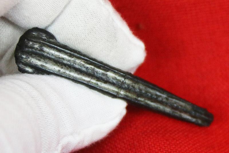 Original Ancient Roman ‘Cross-bow” Fibula Bronze Toga Pin Military Issue, Fine Piece For Higher Ranking Figures in the Legion, Such As a Centurion or Tribune. Bow Fibula with a Folded Spring Hinge, Early Imperial - Beginning of Anno Domini 2nd Century.