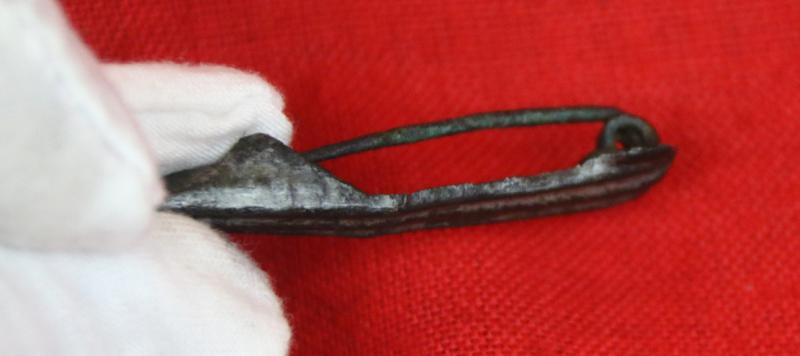 Original Ancient Roman ‘Cross-bow” Fibula Bronze Toga Pin Military Issue, Fine Piece For Higher Ranking Figures in the Legion, Such As a Centurion or Tribune. Bow Fibula with a Folded Spring Hinge, Early Imperial - Beginning of Anno Domini 2nd Century.