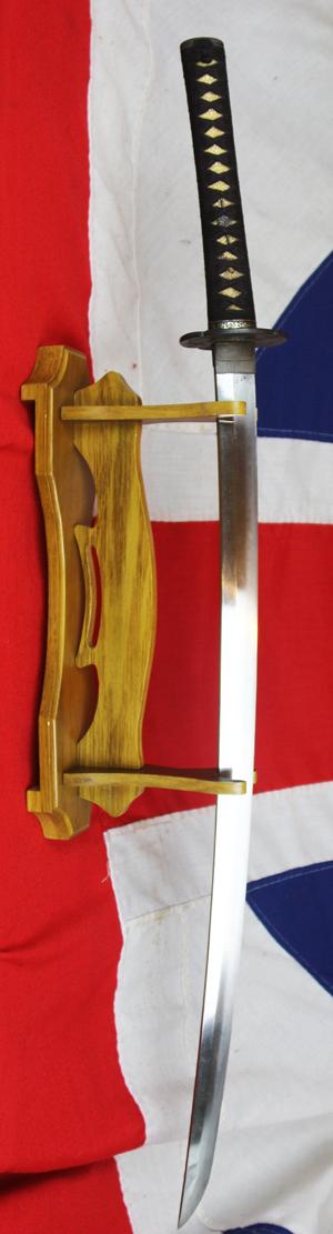 A Most Handsome Shinto Katana That Would Grace Any Museum Grade Collection. Signed Mutsu Daijo Fujiwara Kaneyasu