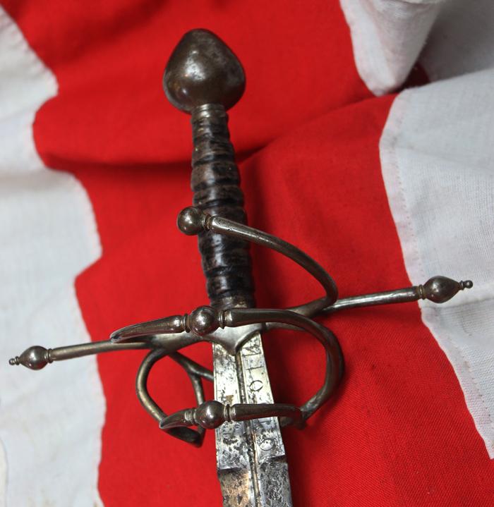 Beautiful, Inscribed, Elizabethan Tudor & Renaissance Nobleman’s Rapier 16th Century, Circa 1570