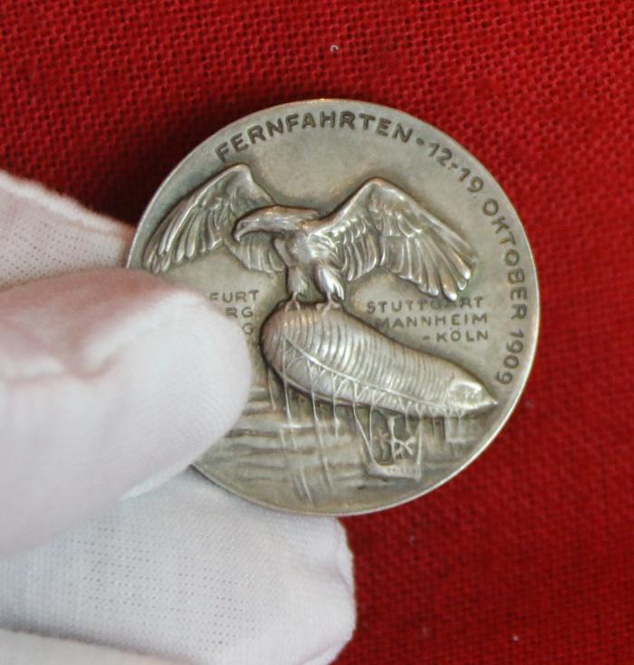 A Very Rare Long Distance Flight Medal, Major von Parseval 1909