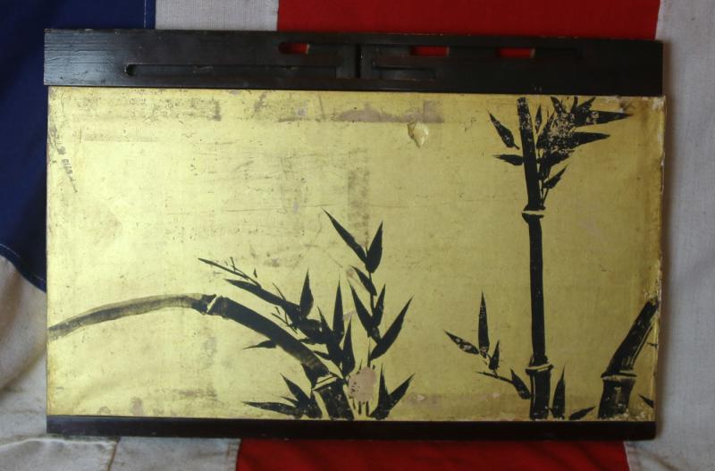 A Most Interesting Late Edo Japanese Gilt Lacquer Wooden Sword and Samurai Artifact Folding Display Stand. Decorated with Hand Painted Cranes and Bamboo