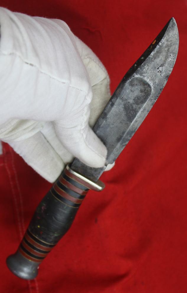 A Joseph Rodgers & Sons 6 Norfolk St. Sheffield Ltd Bowie Knife