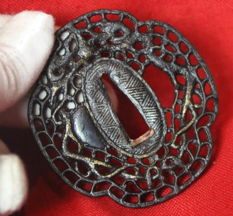 A Very Attractive & Good Edo Period Antique Nanban Tsuba in Tetsu and Applied Gold
